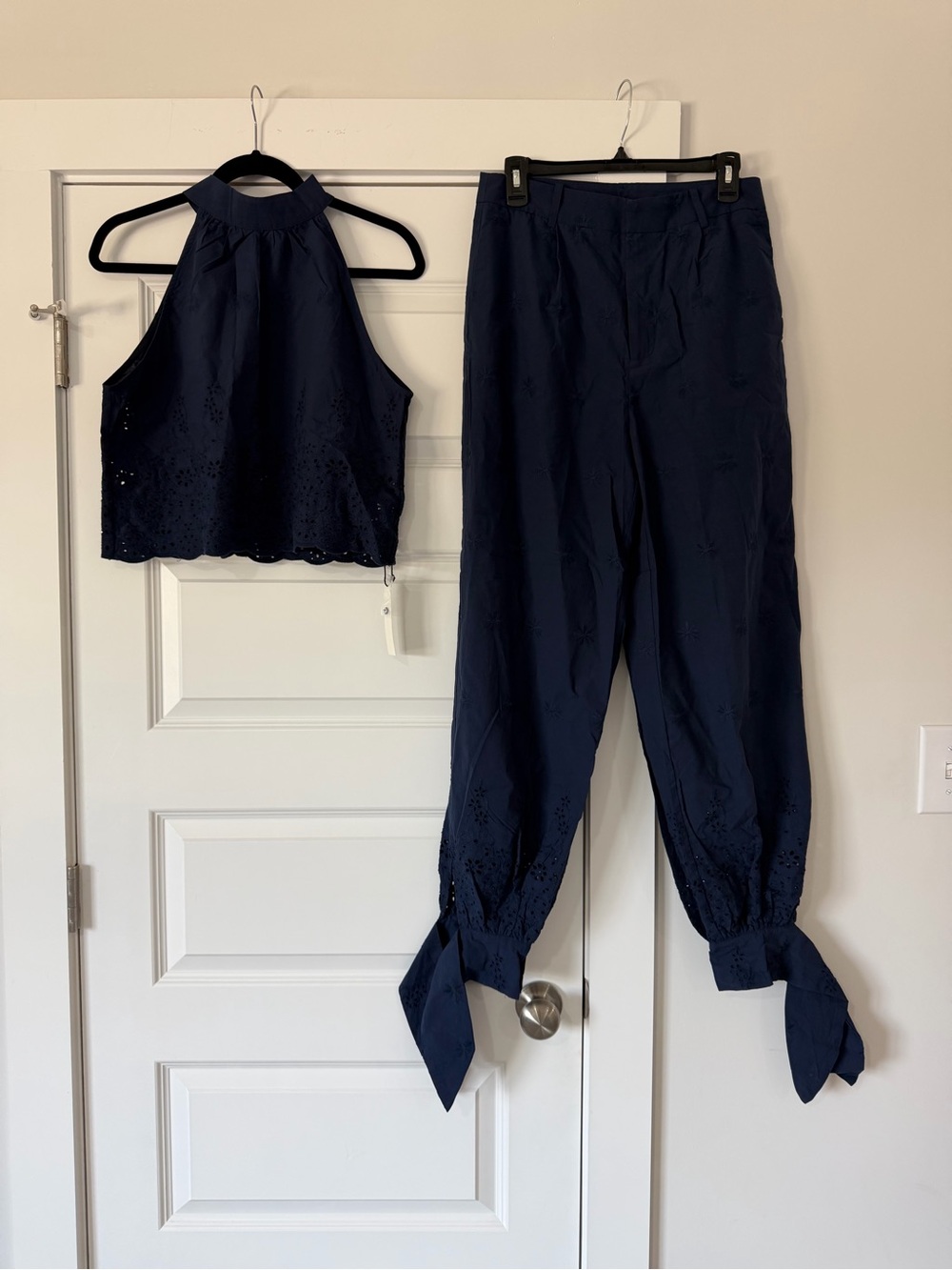 Commense Navy Eyelet Tie Hem Wide Leg Pants And Top set - Picture 4 of 9
